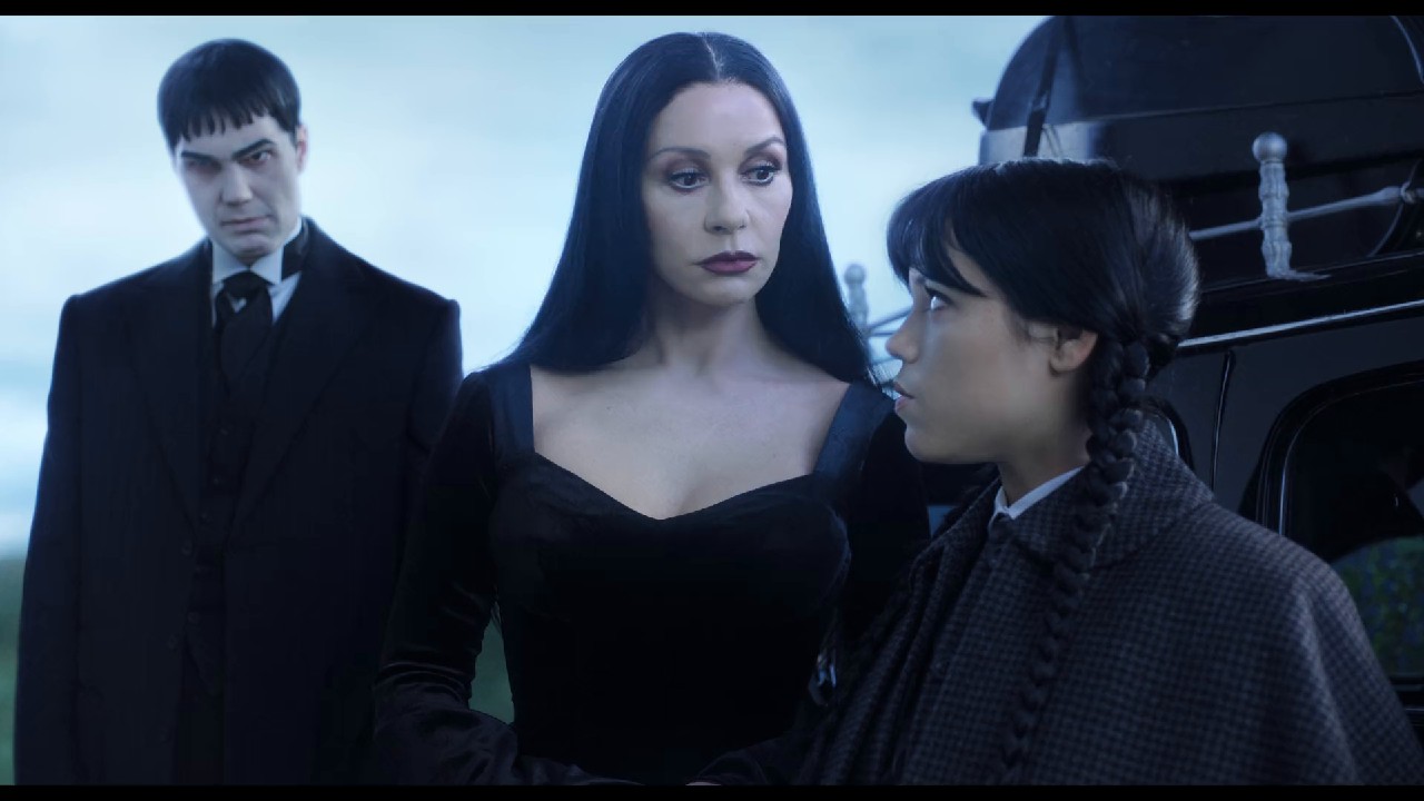 Wednesday S02E01 Hin + Eng + Tam + Tel Here We Woe Again 1080p x264 AVC EAC3 6ch B4uHD.mkv_snapshot_00.13.42.196